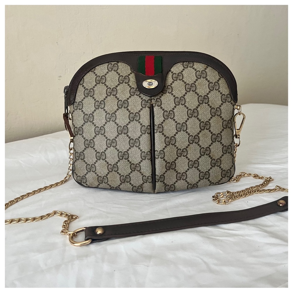 Authentic Gucci Women Cross body Bag - Picture 3 of 10